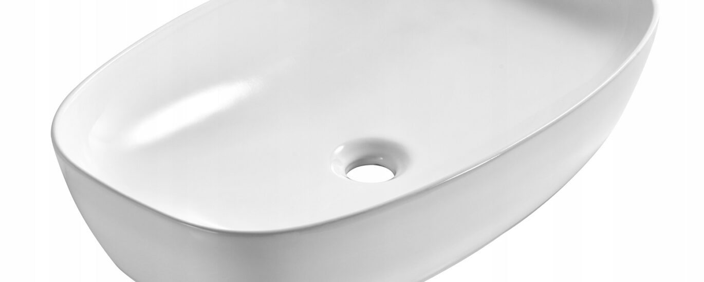 umywalka-nablatowa-60x38x14-biala-owalna-zaokraglona-ceramiczna-1 na białym tle